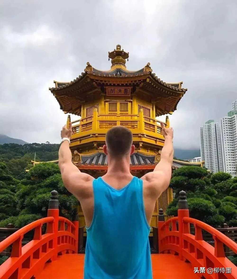 手机拍照创意无限，错位摄影你会拍吗？简单易学又好看