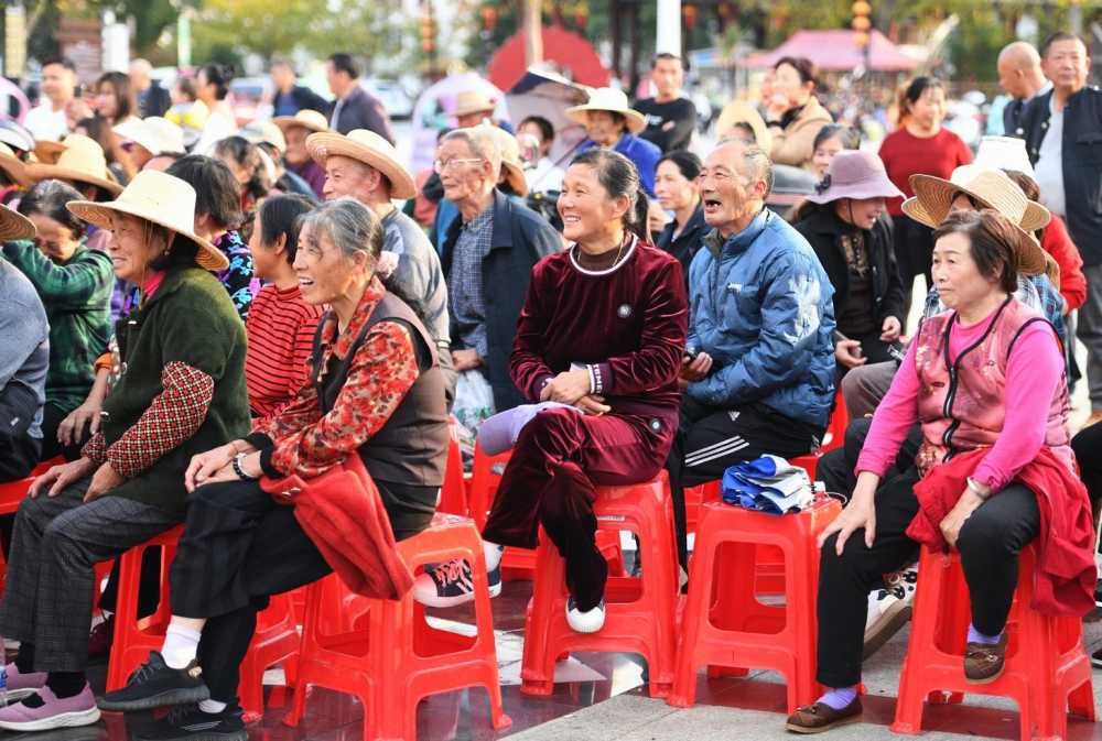 16罗田 李靖摄.jpg