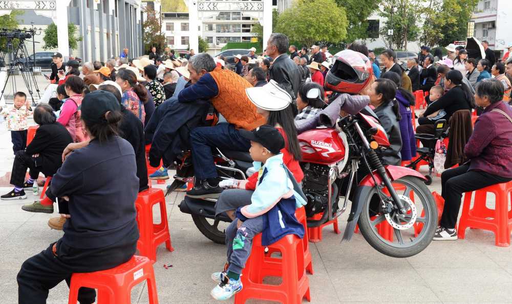 18罗田 李靖摄.jpg